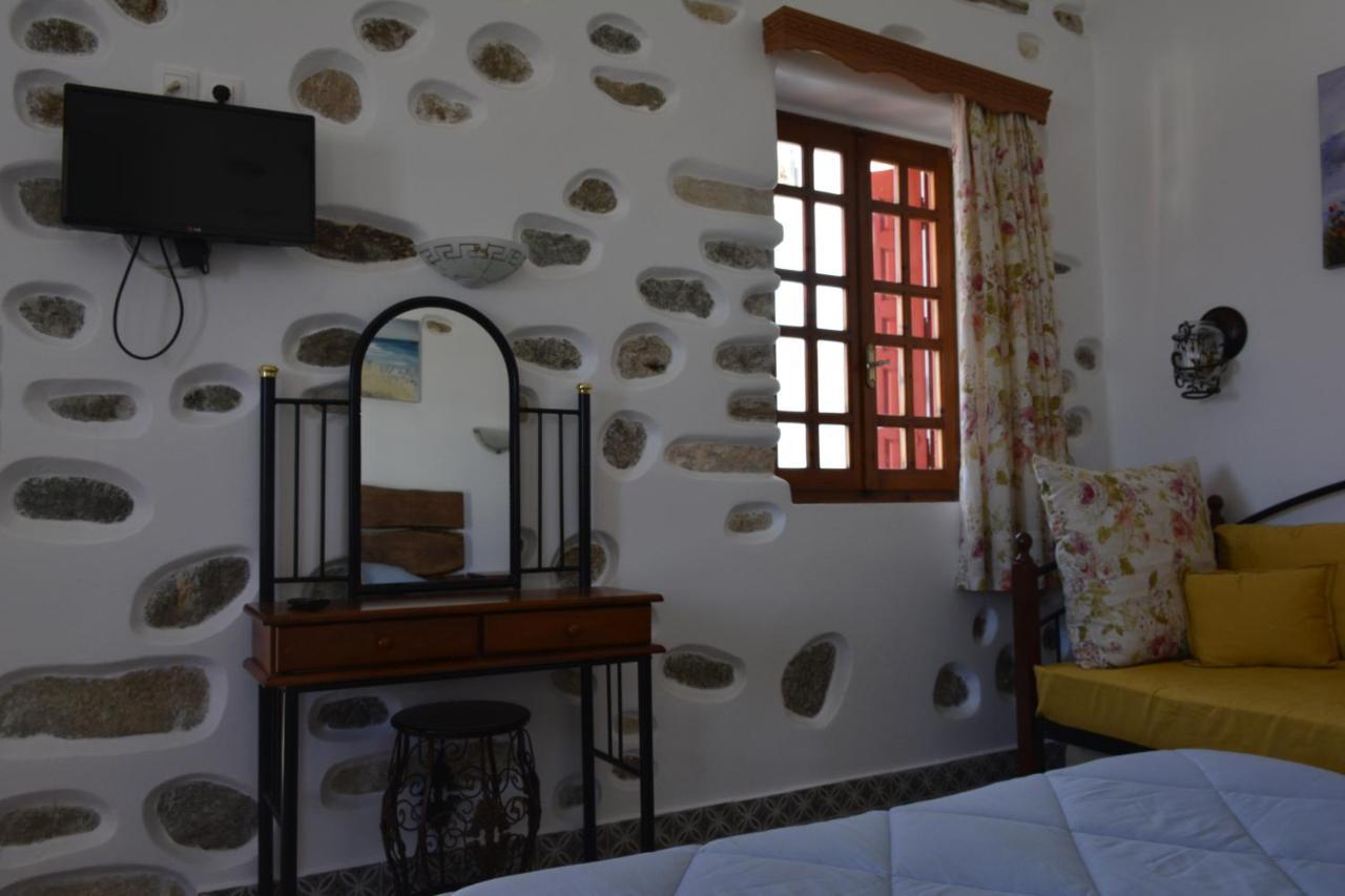 Studios Bourgos Naxos City Exterior foto
